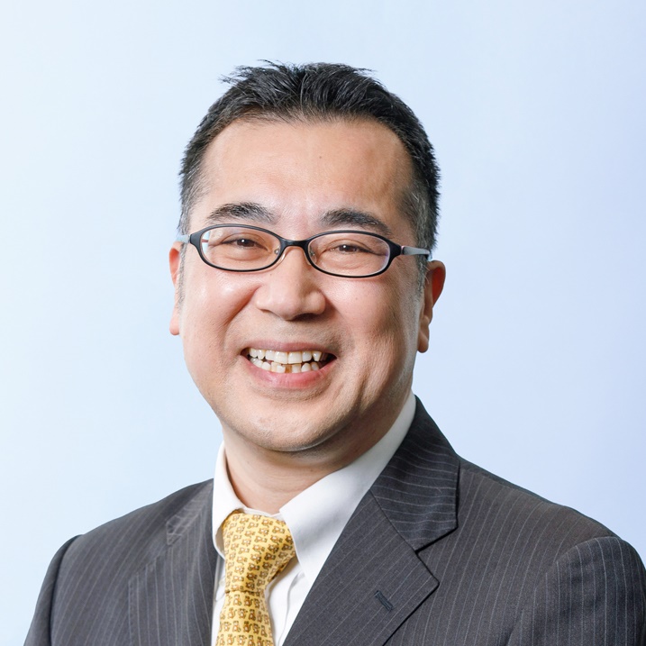 永持 祐司.