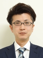 城谷 史典